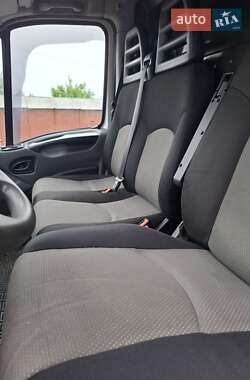 Грузовой фургон Iveco Daily 2009 в 