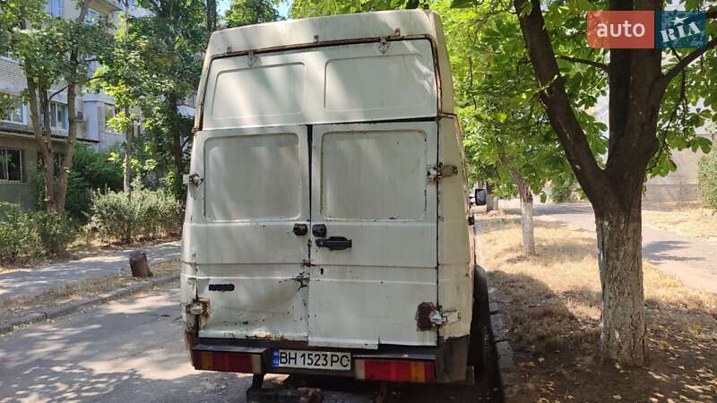 Другие грузовики Iveco Daily 1999 в Белгороде-Днестровском