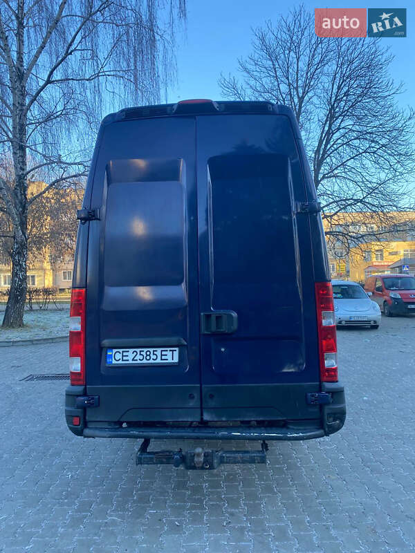 Грузовой фургон Iveco Daily 2009 в Черновцах