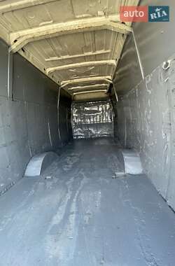 Грузовой фургон Iveco Daily 2005 в 