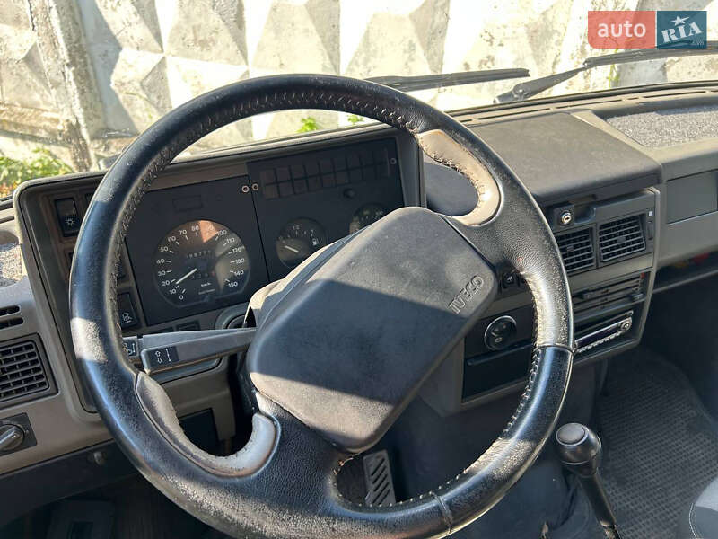 Лимузин Iveco Daily 1996 в Киеве