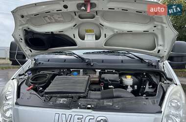 Грузовой фургон Iveco Daily 2012 в 