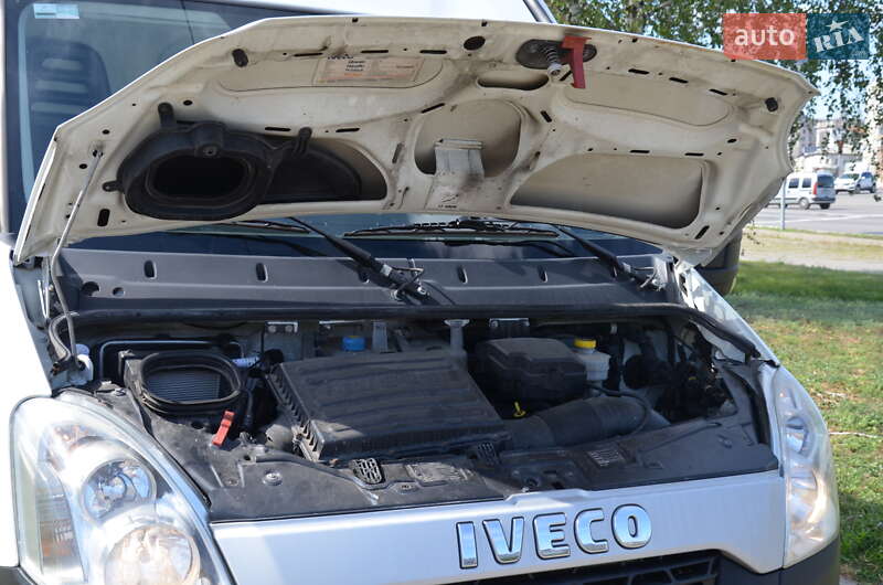 Грузовой фургон Iveco Daily 2014 в Харькове