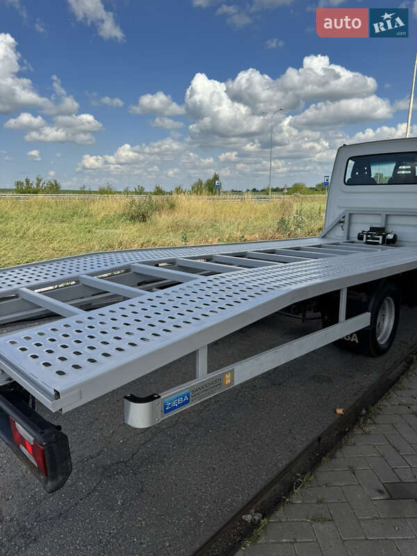 Эвакуатор Iveco Daily 2011 в Хороле