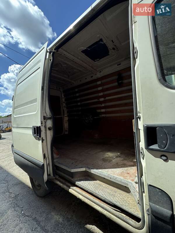 Грузовой фургон Iveco Daily 2006 в Луцке