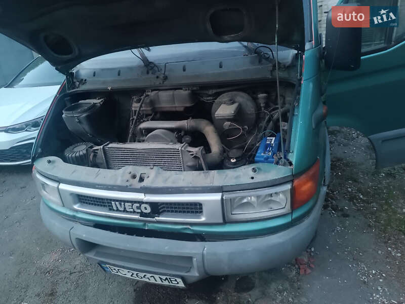 Грузопассажирский фургон Iveco Daily 1999 в Львове