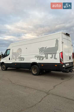 Грузовой фургон Iveco Daily 2015 в 