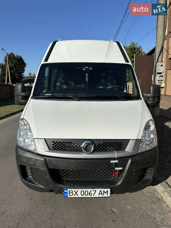 Туристический / Междугородний автобус Iveco Daily 2010 в Хмельницком