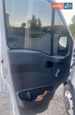 Вантажний фургон Iveco Daily 2001 в 