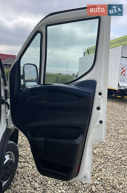 Грузовой фургон Iveco Daily 2020 в 