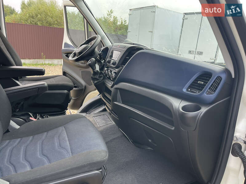 Грузовой фургон Iveco Daily 2020 в Львове