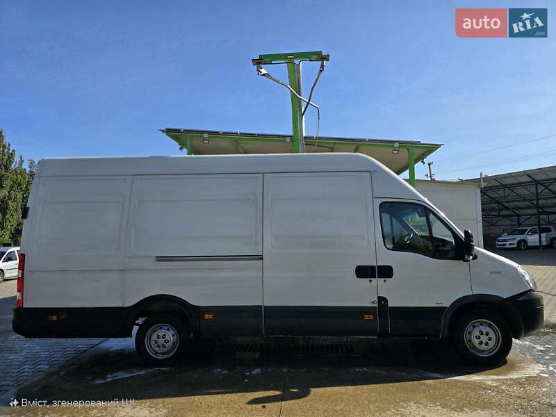 Грузовой фургон Iveco Daily 2009 в 