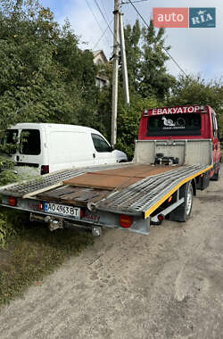Эвакуатор Iveco Daily 2002 в 