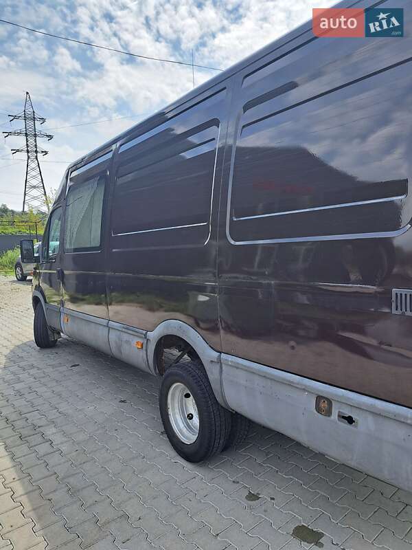 Грузопассажирский фургон Iveco Daily 2000 в Черновцах