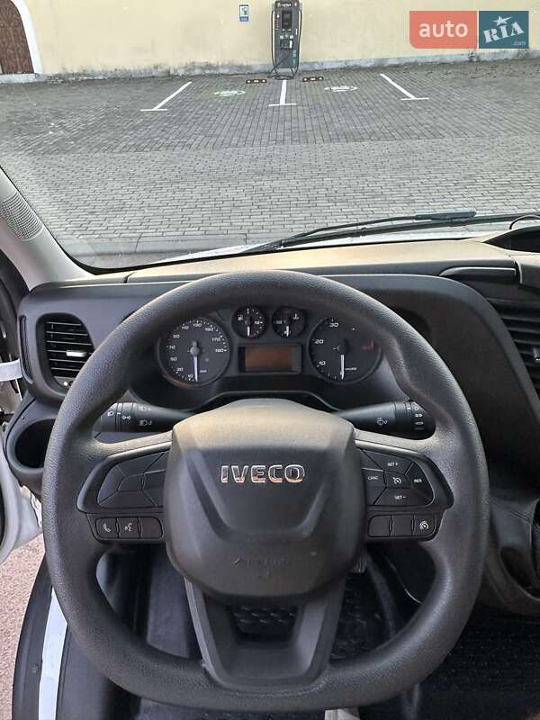 Грузовой фургон Iveco Daily 2023 в Рава-Русской