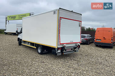 Грузовой фургон Iveco Daily 2016 в 