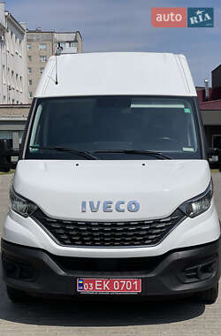Грузовой фургон Iveco Daily 2020 в 