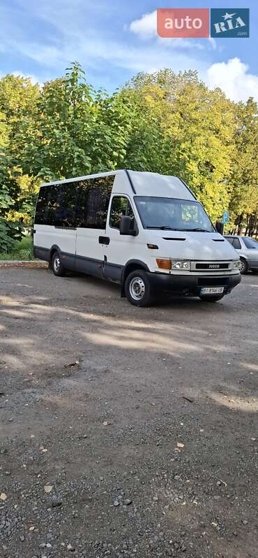 Микроавтобус Iveco Daily 2000 в 