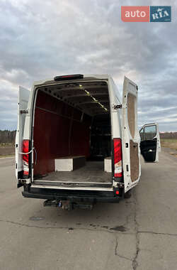 Грузовой фургон Iveco Daily 2015 в  фото 22 Грузовой фургон Iveco Daily 2015 в