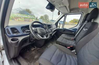 Грузовой фургон Iveco Daily 2019 в 