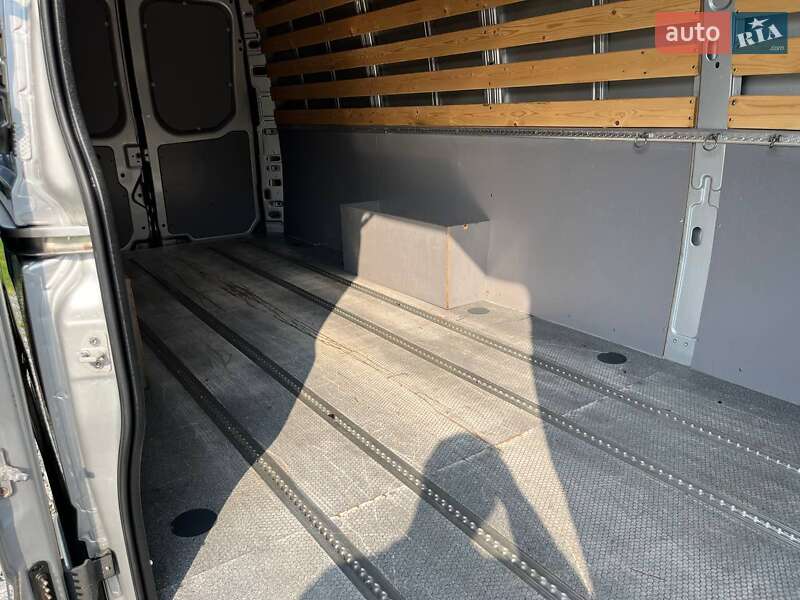 Грузовой фургон Iveco Daily 2020 в Дубно
