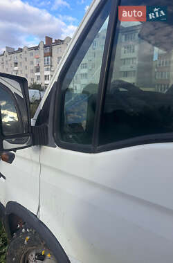Грузовой фургон Iveco Daily 2004 в 