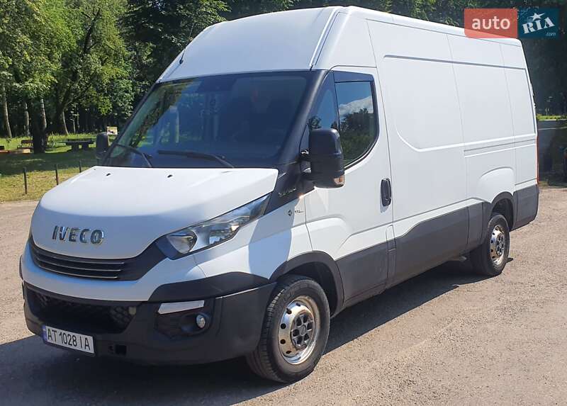 Грузовой фургон Iveco Daily 2017 в 