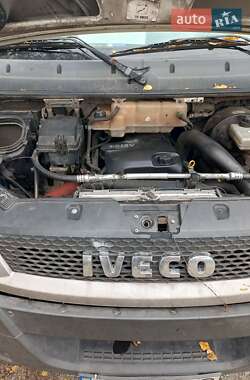 Грузовой фургон Iveco Daily 2013 в 