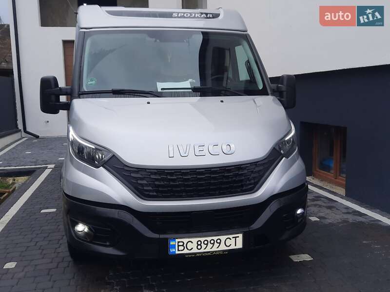 Автовоз Iveco Daily 2019 в Самборе