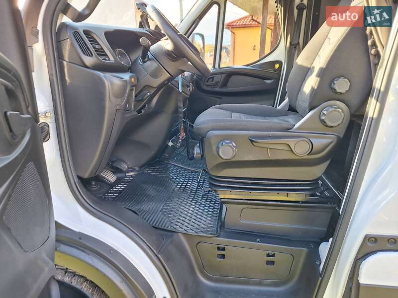 Грузовой фургон Iveco Daily 2021 в Нововолынске