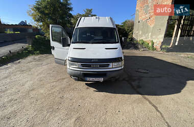 Вантажний фургон Iveco Daily 2006 в Чернівцях