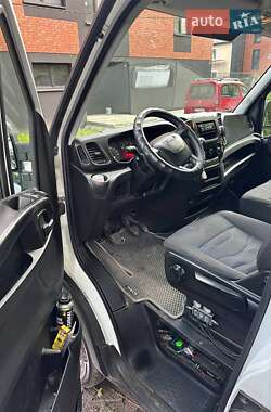 Вантажопасажирський фургон Iveco Daily 2018 в 
