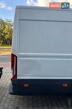 Вантажопасажирський фургон Iveco Daily 2018 в 