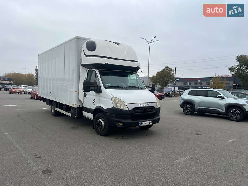 Вантажний фургон Iveco Daily 2013 в Києві