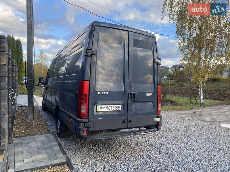 Грузовой фургон Iveco Daily 2006 в Житомире
