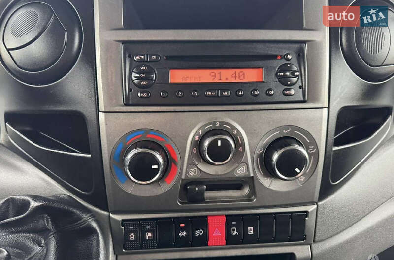 Вантажний фургон Iveco Daily 2014 в Рівному фото 17 Вантажний фургон Iveco Daily 2014 в Рівному