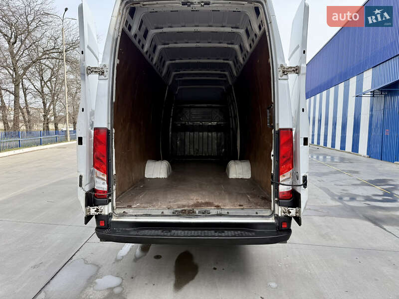 Вантажопасажирський фургон Iveco Daily 2018 в Одесі фото 33 Вантажопасажирський фургон Iveco Daily 2018 в Одесі
