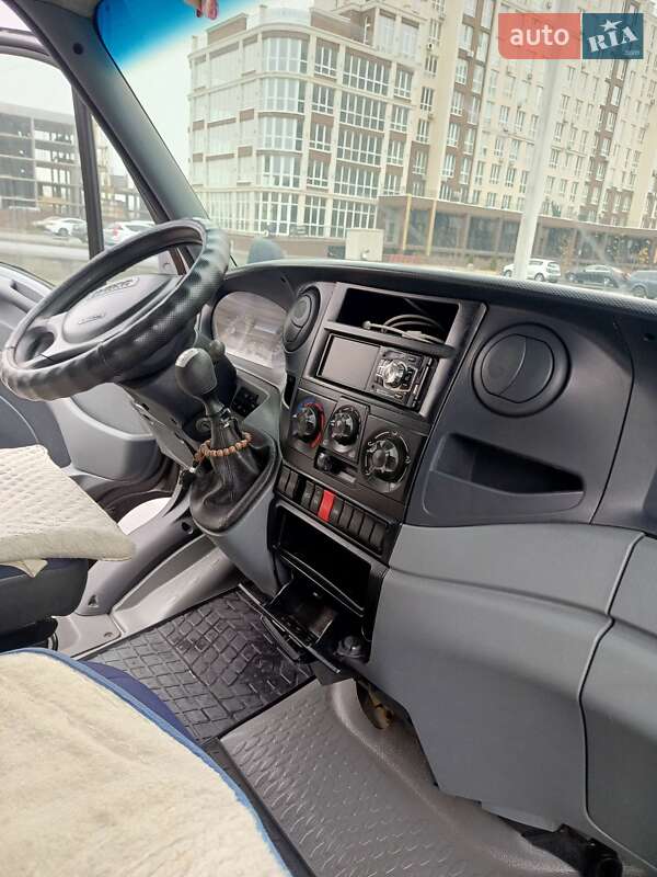 Вантажний фургон Iveco Daily 2007 в Києві фото 8 Вантажний фургон Iveco Daily 2007 в Києві