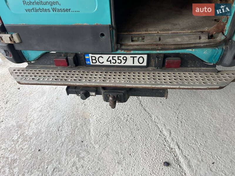 Грузовой фургон Iveco Daily 2005 в Львове