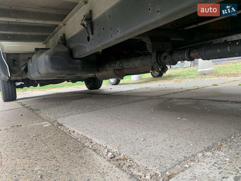 Грузовой фургон Iveco Daily 2017 в Киеве