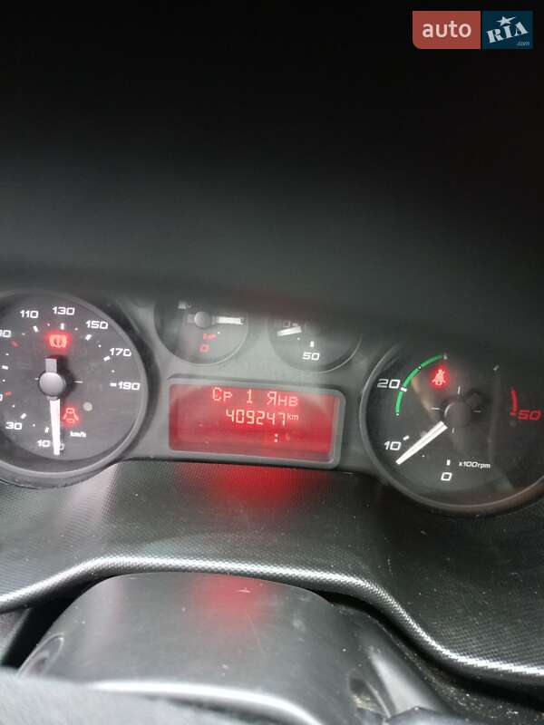 Грузовой фургон Iveco Daily 2016 в Киеве фото 2 Грузовой фургон Iveco Daily 2016 в Киеве