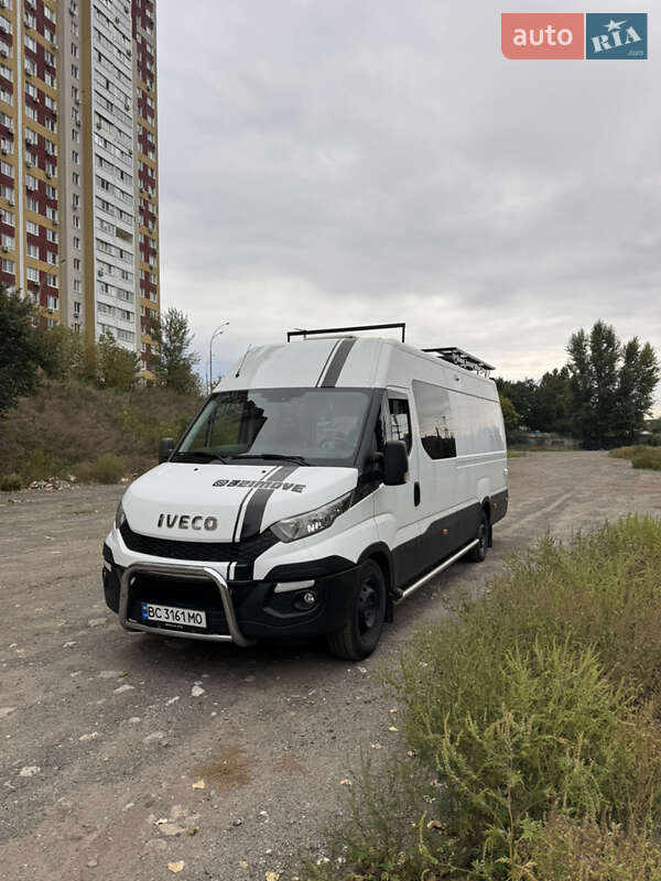 Дом на колесах Iveco Daily 2016 в Киеве