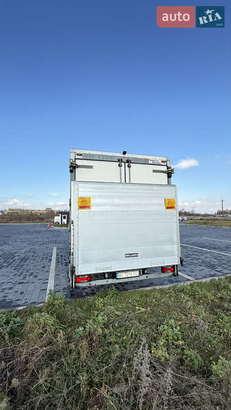 Вантажний фургон Iveco Daily 2018 в Львові