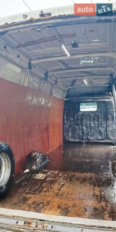 Мікроавтобус вантажний (до 3,5т) Iveco Daily 2002 в Хмельницькому фото 6 Мікроавтобус вантажний (до 3,5т) Iveco Daily 2002 в Хмельницькому