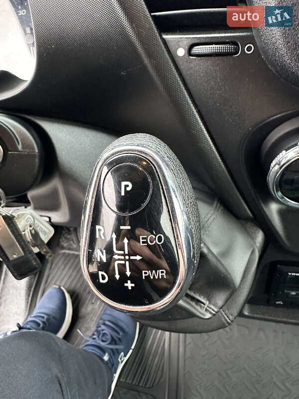 Эвакуатор Iveco Daily 2019 в Запорожье