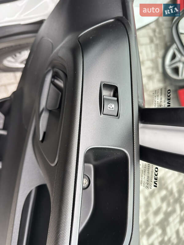 Эвакуатор Iveco Daily 2019 в Запорожье