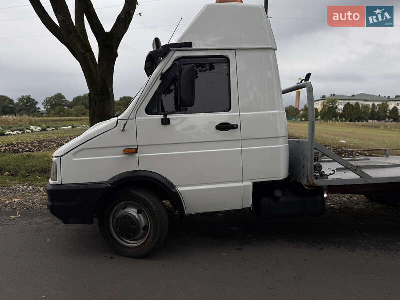 Евакуатор Iveco Daily 1999 в Тернополі фото 4 Евакуатор Iveco Daily 1999 в Тернополі