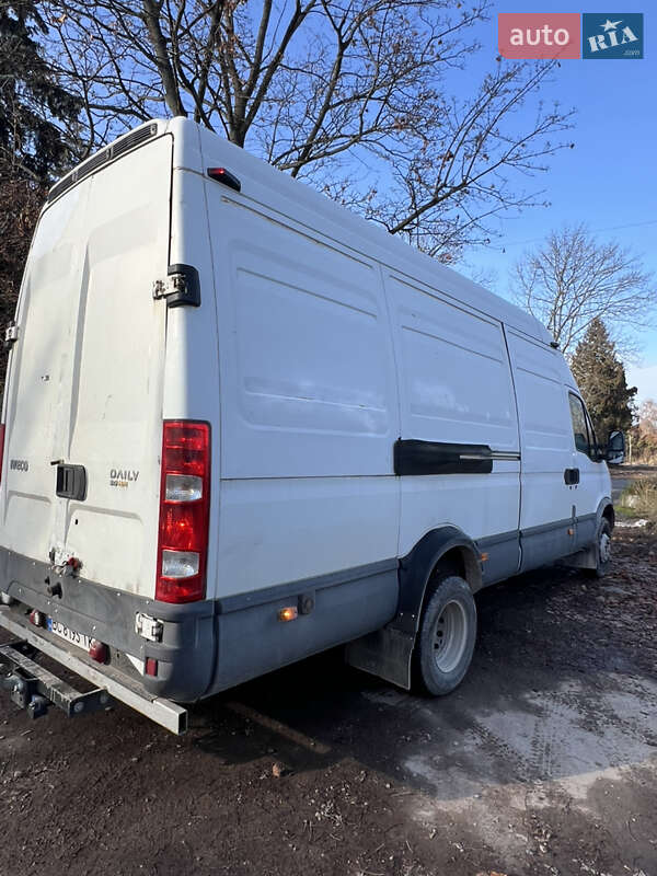 Грузовой фургон Iveco Daily 2010 в Львове