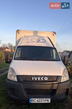 Вантажний фургон Iveco Daily 2011 в Львові