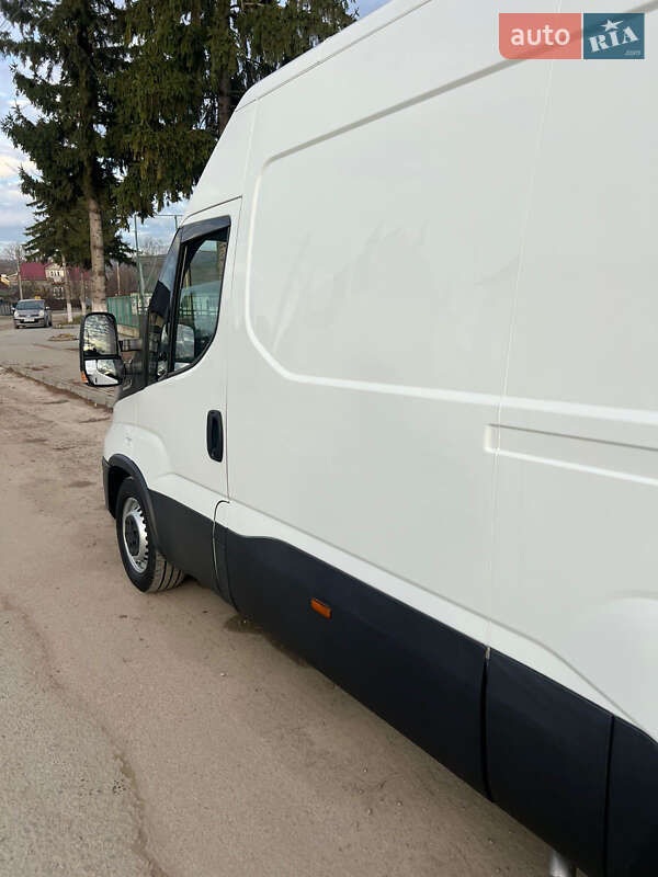 Вантажний фургон Iveco Daily 2022 в Чернівцях фото 7 Вантажний фургон Iveco Daily 2022 в Чернівцях